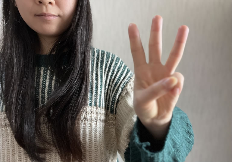 生活保護受給者が散骨できる3つのヒントと解説する女性