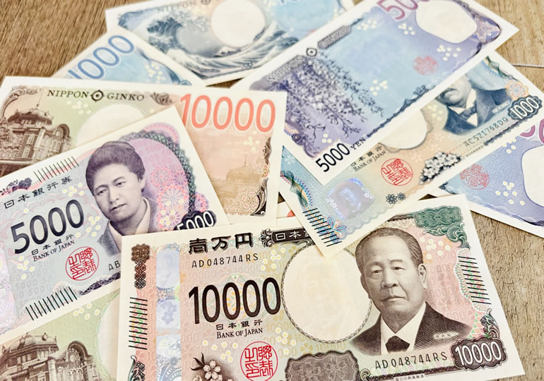 海洋散骨の費用で準備したお札